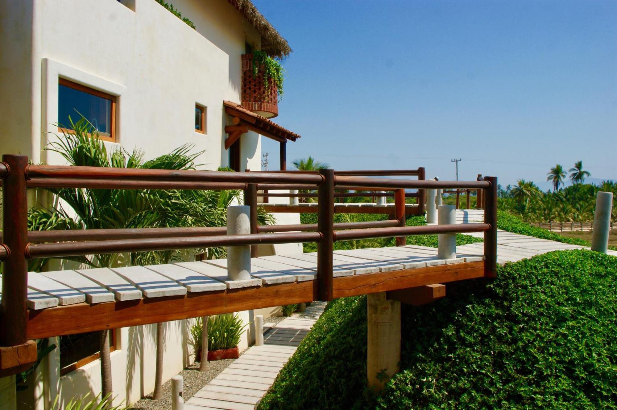 Residences At Las Palmas زيهواتانيجو المظهر الخارجي الصورة